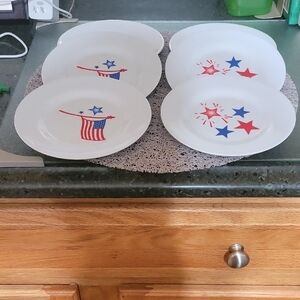 Six Melamine Patriotic Star and Flag Desert Plates Set